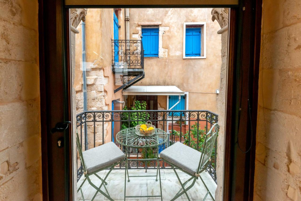Oniros Residenza Vecchia Lejlighedshotel Chania  Eksteriør billede