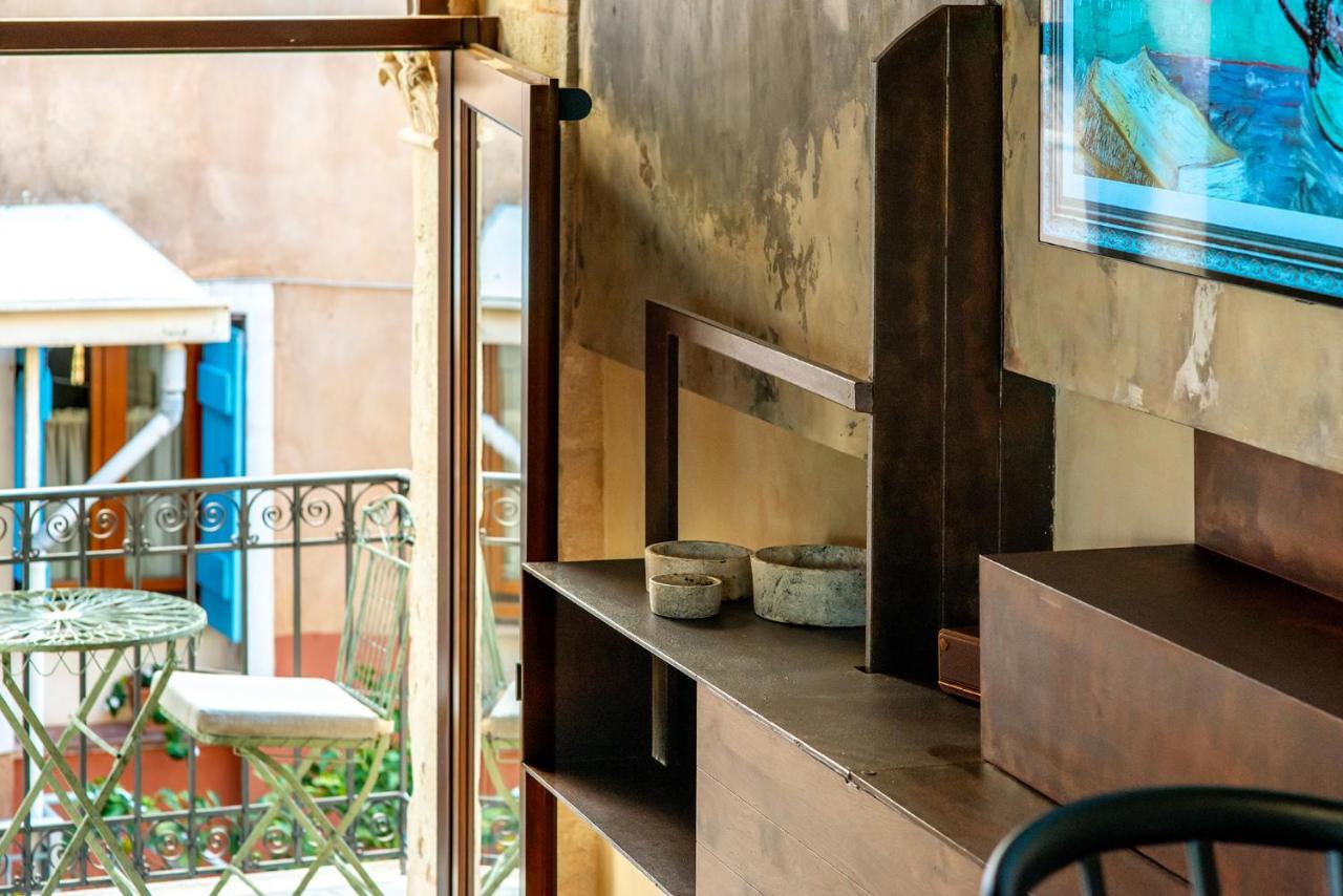Oniros Residenza Vecchia Lejlighedshotel Chania  Eksteriør billede